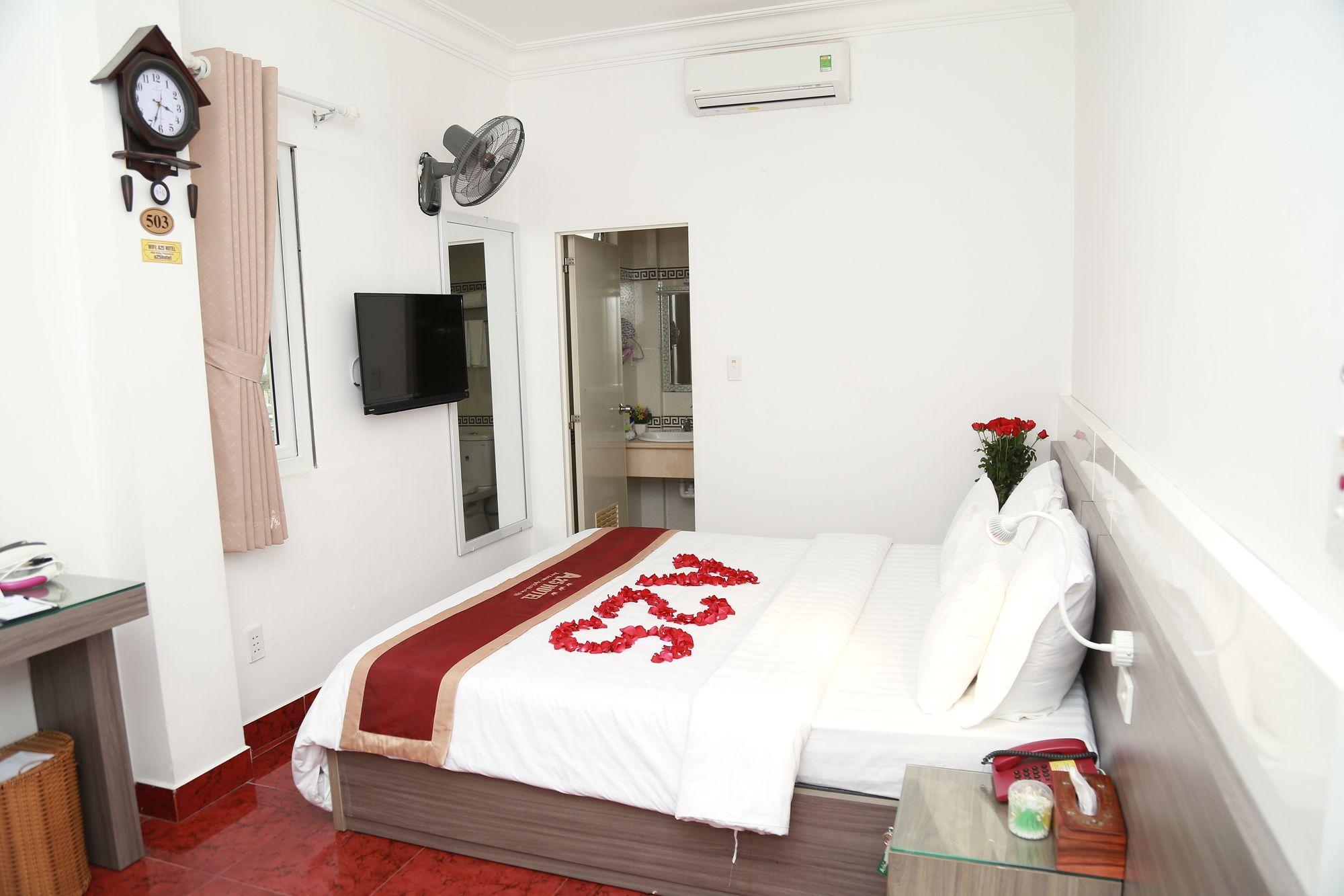 A25 Hotel - 19 Bui Thi Xuan Ho Chi Minh-staden Exteriör bild